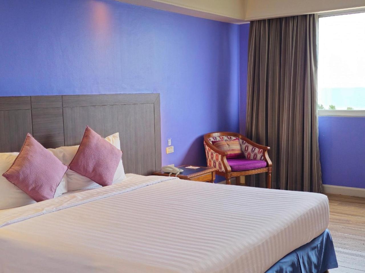 Hua Hin Grand Hotel And Plaza - Sha Extra Plus Eksteriør billede