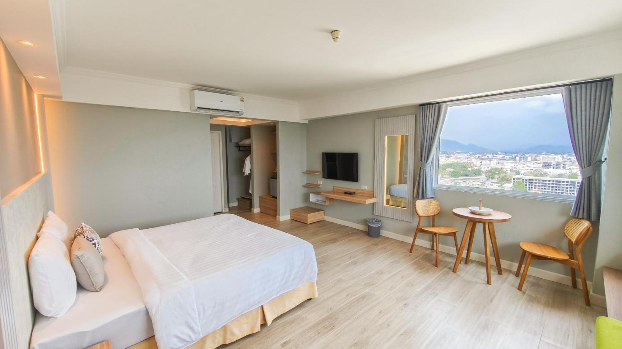 Hua Hin Grand Hotel And Plaza - Sha Extra Plus Eksteriør billede